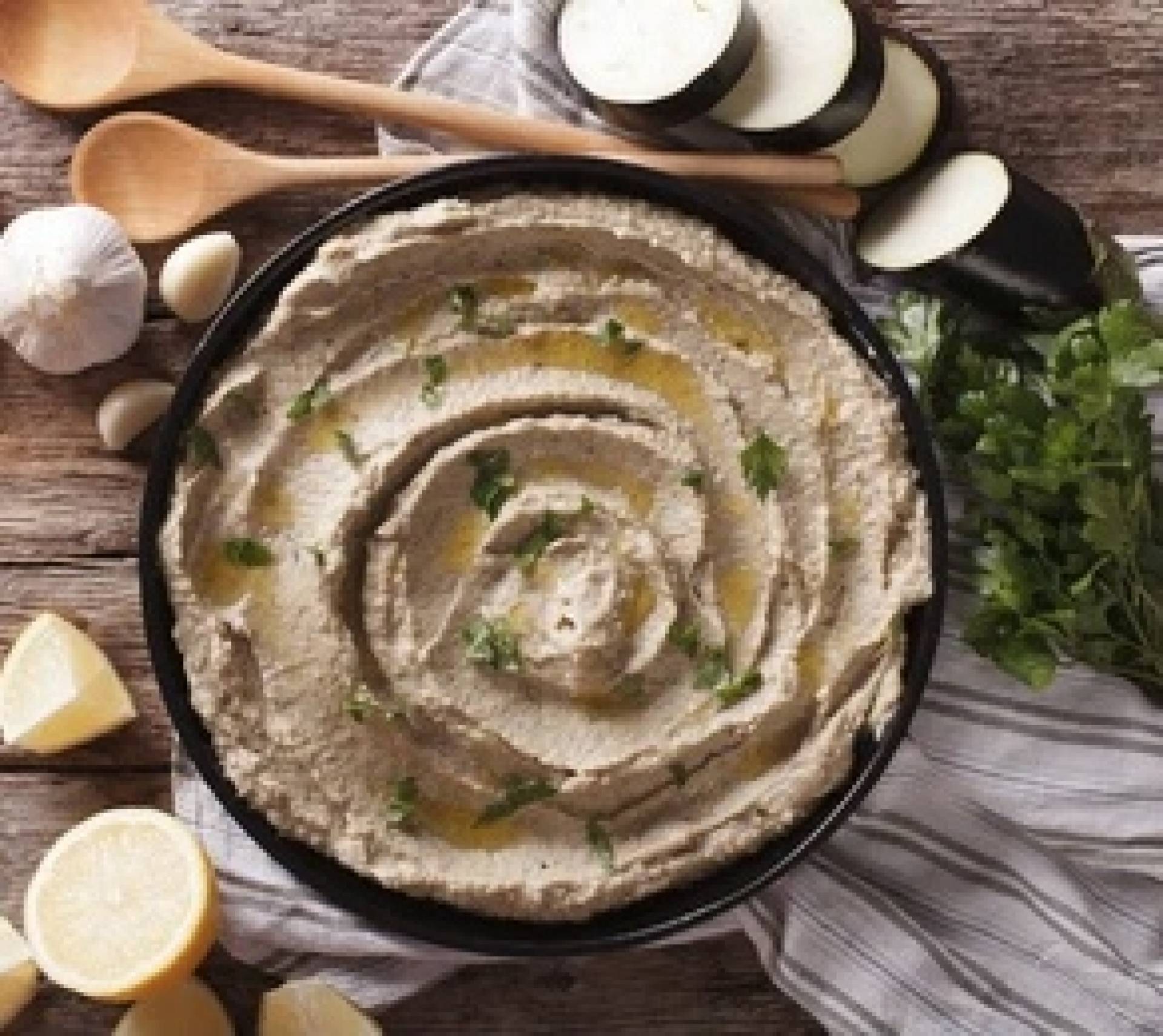 Baba Ghanoush with Fresh Vegetables