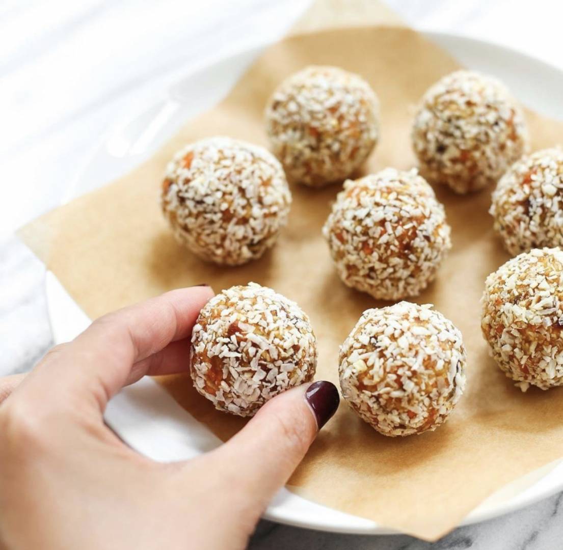 Carrot cake Protein balls